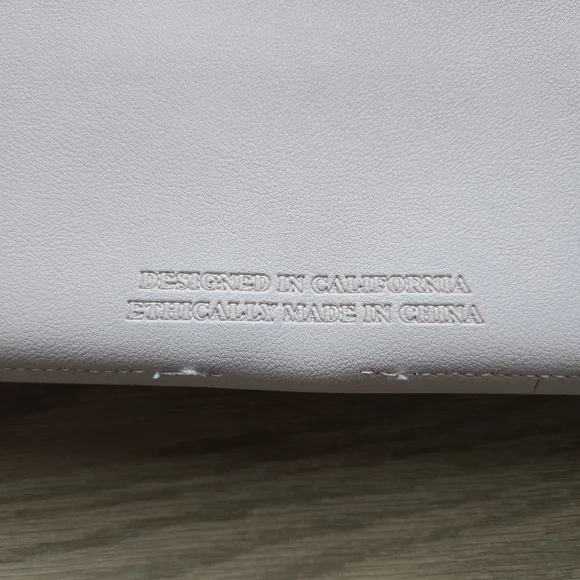 Glass Ladder & Co Vegan Light Pink Folio - Picture 8 of 10